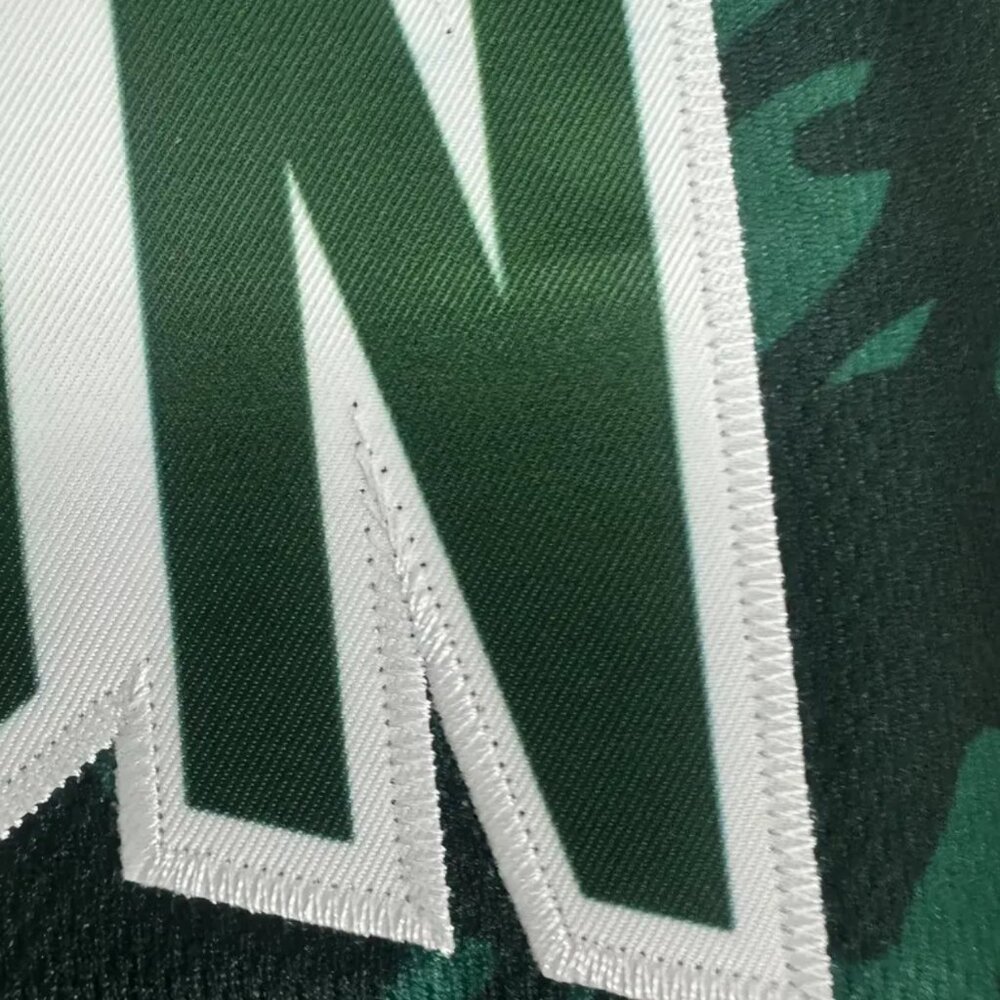 Boston Celtics Larry Bird #33 Basketball Jersey Stitched Green Men's - Picture 3 of 5